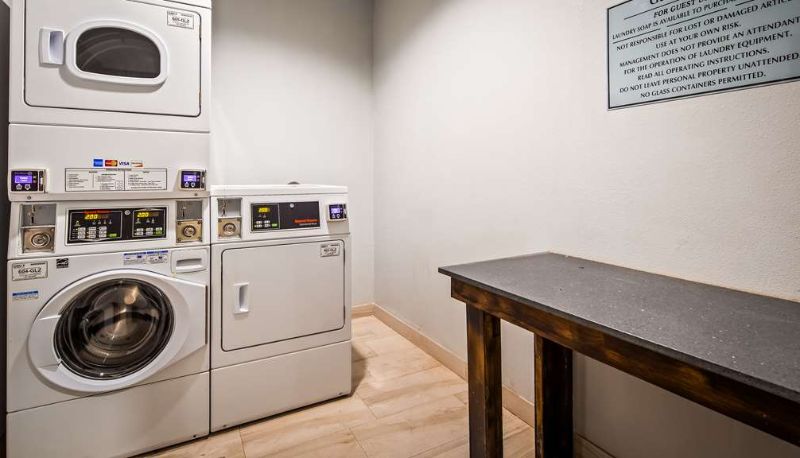 Innenbreich - Best Western Plus Dilley Inn & Suites