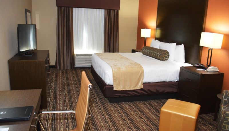 Zimmer - Best Western Plus Elmendorf Hotel / San Antonio Hotel
