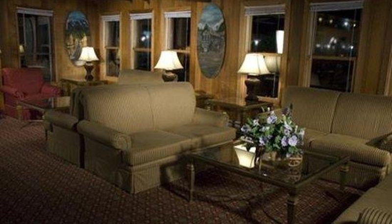 Hall - Westmark Inn Skagway