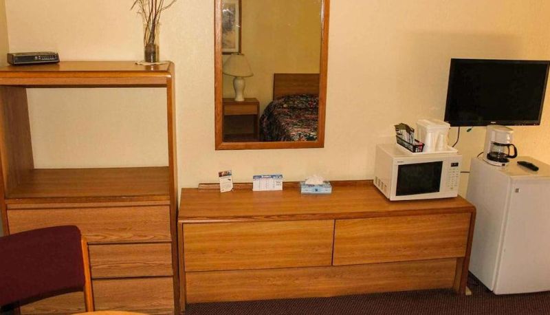 Standardzimmer - Oak Hill Inn & Suites
