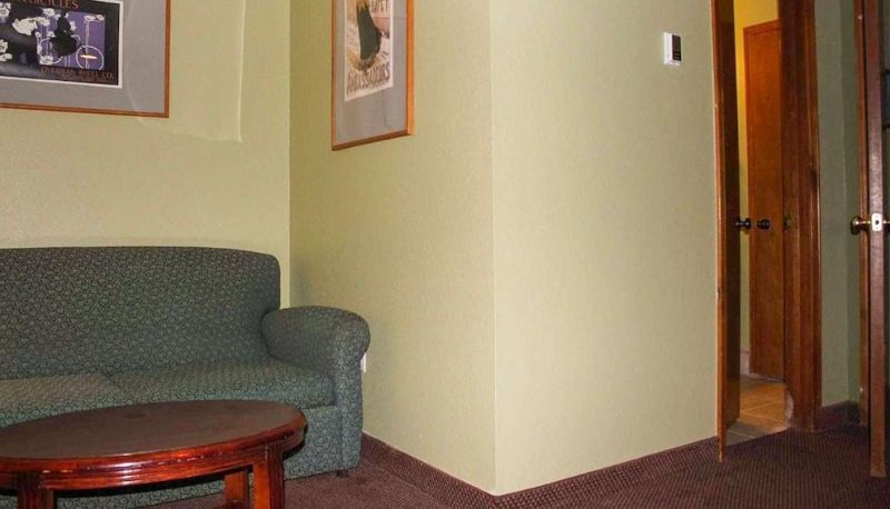 Standardzimmer - Oak Hill Inn & Suites
