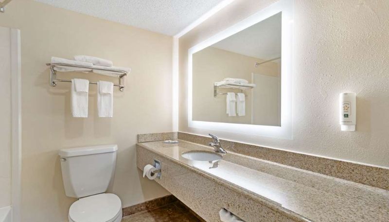 Chambre - Quality Inn Valley - West Point