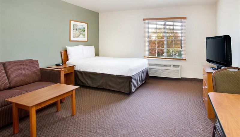 Camera - WoodSpring Suites Chesapeake-Norfolk South