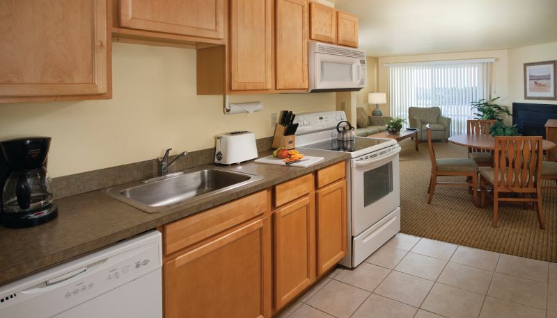 Zimmer - WorldMark Surfside Inn
