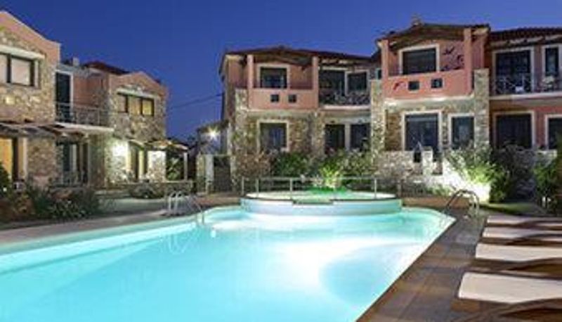 Exterior view - AEOLIS APARTMENTS AND STUDIOS