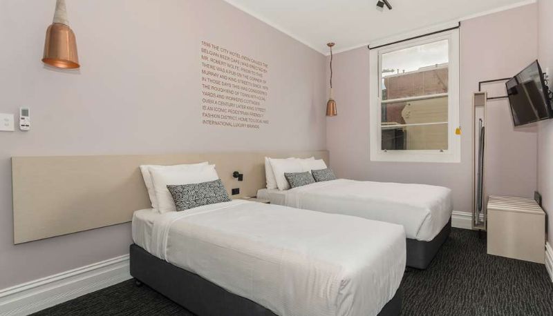 Kamer - Nightcap at Belgian Beer Cafe