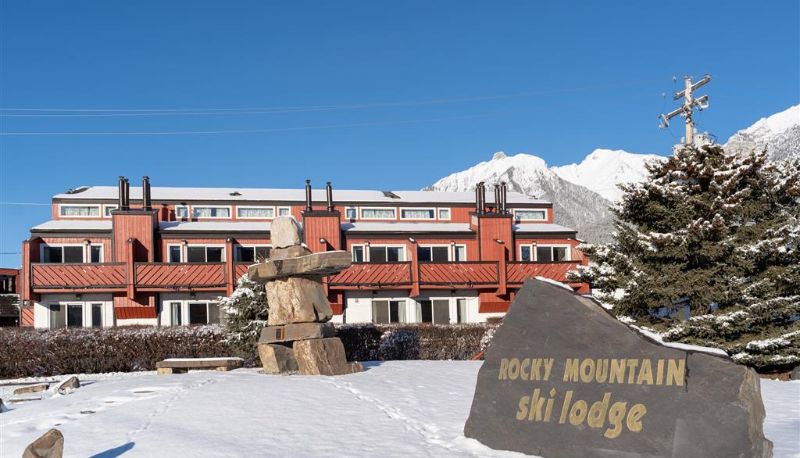 Außenansicht - ROCKY MOUNTAIN SKI LODGE