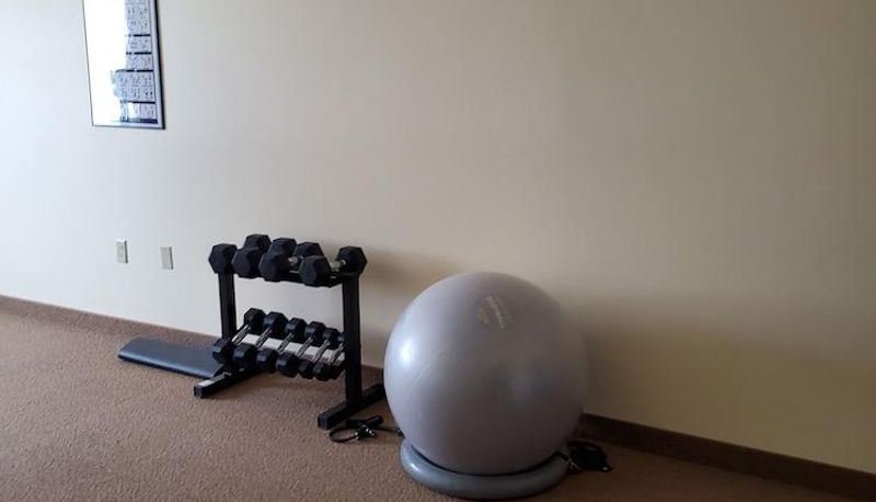 Sporteinrichtungen - Edgewood Hotel and Suites