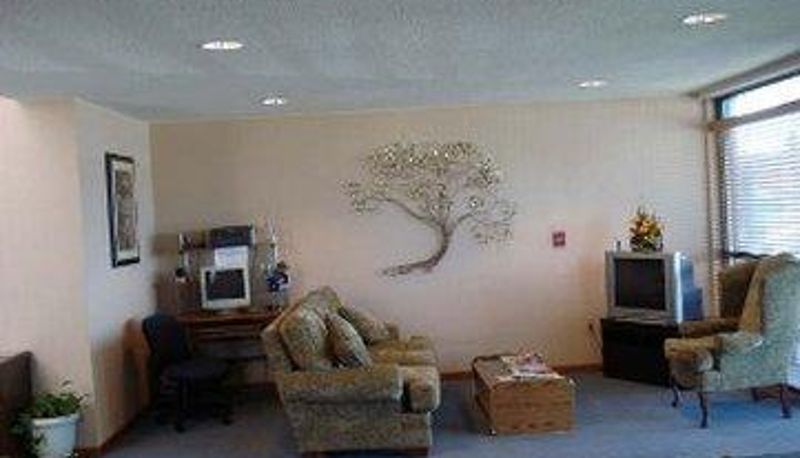 Lobby - Marysville Surf Motel