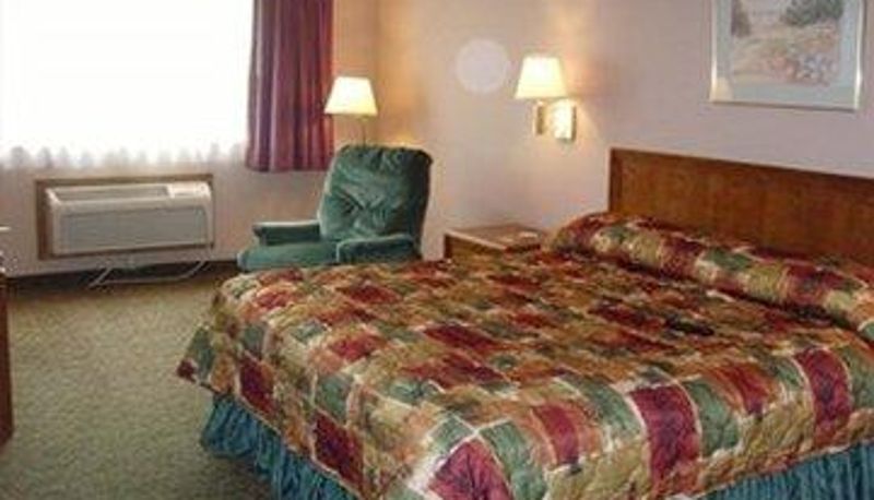 Camera - Marysville Surf Motel