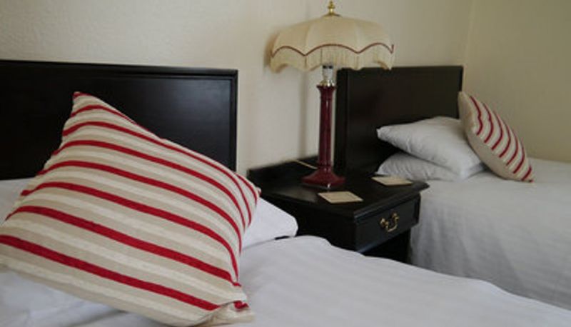 Zimmer - The White Hart Hotel Hayle