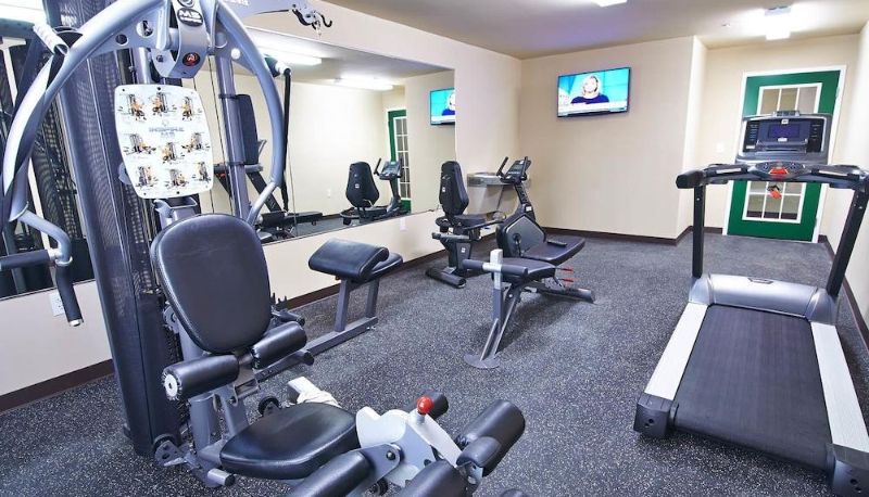 Fitness room - Savannah Suites Pleasanton