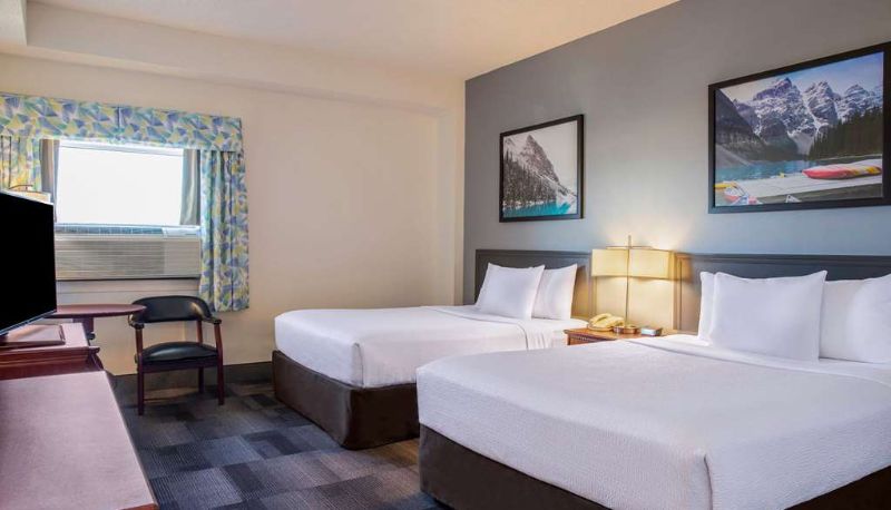 Room - Days Inn & Conference Centre by Wyndham Camrose Norsemen