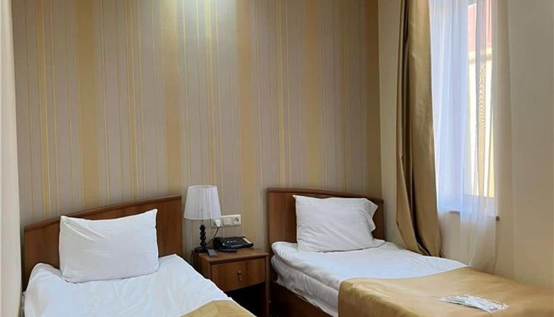 Camera - Best Western Bohemian Resort