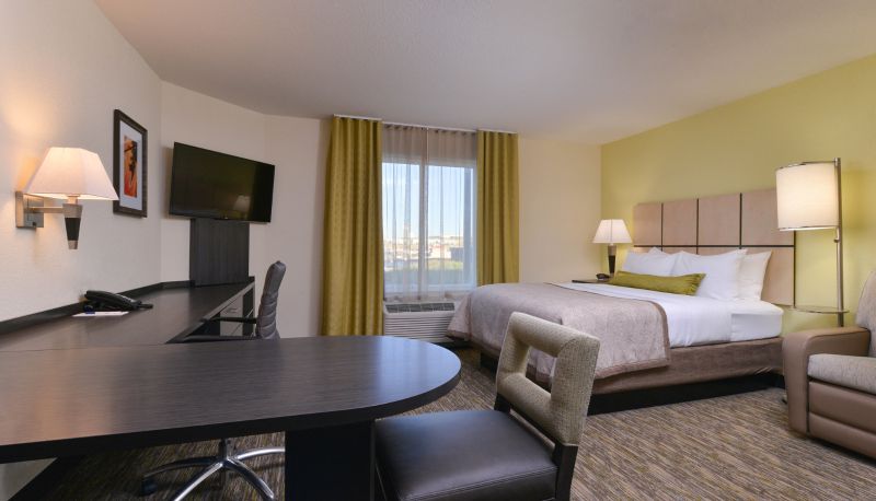 Zimmer - Candlewood Suites CASPER by IHG