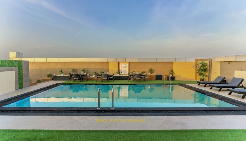 Piscina - Radisson Udaipur India