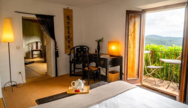 Suite - Can Serola