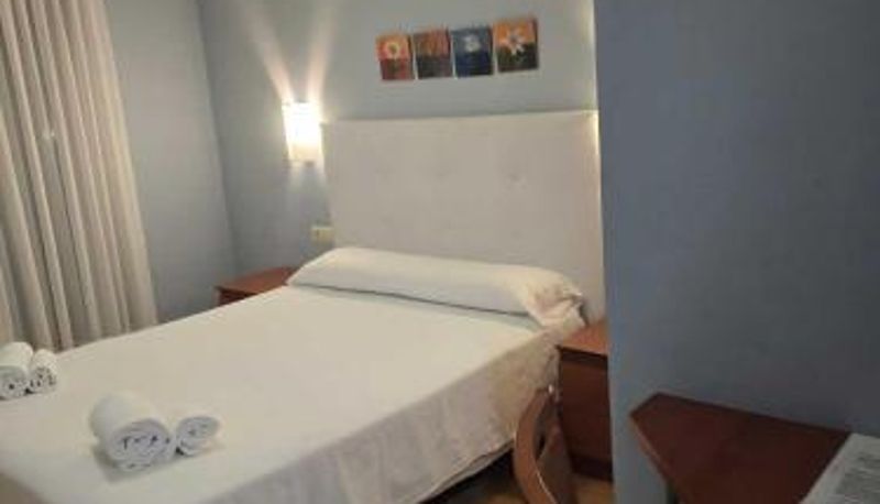 Chambre Standard - HOTEL EL ROBLE PALENTINO