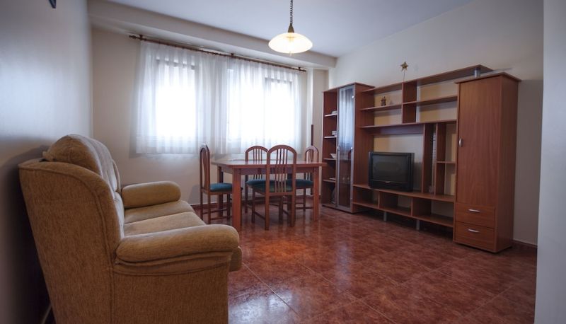 Info - U-Hotel Dario Lugo