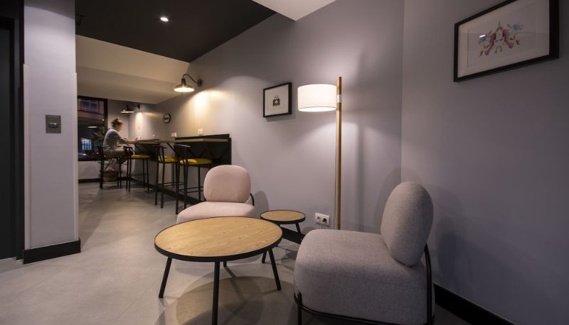 Info - U-Hotel Dario Lugo