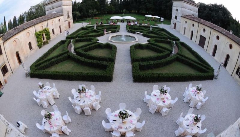 Restauracja - Hotel Villa Giona