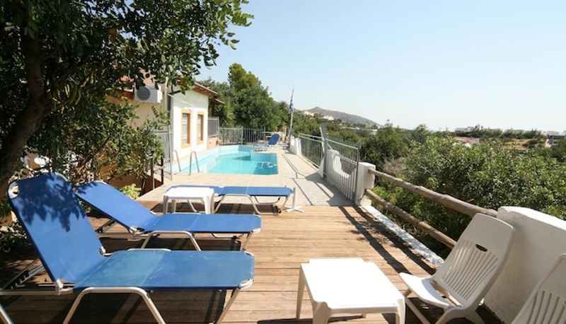 Piscine - Eliza Hotel