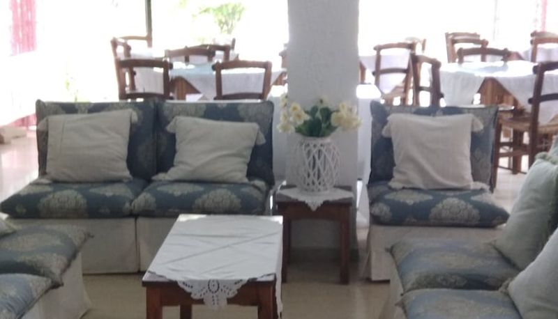 Salon - Violetta Hotel