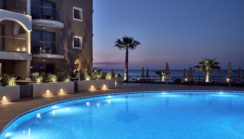 Zwembad - Windmill Bay Hotel