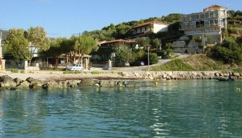 Area esterna dell'hotel - Porto Tsi Ostrias