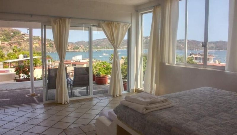 Standard room - Zihuatanejo Centro
