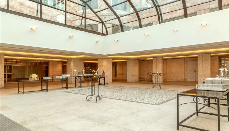 Hal - Grand Hyatt Amman