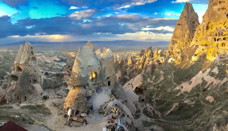 Info - Caldera Hotel