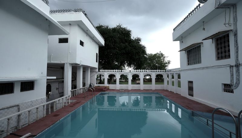 Piscina - Devendra Garh