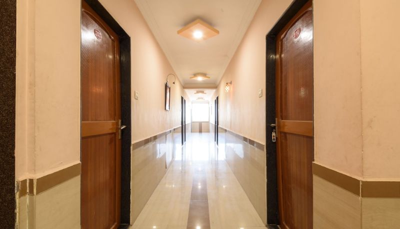 Hall - Hotel Sai Shraddha