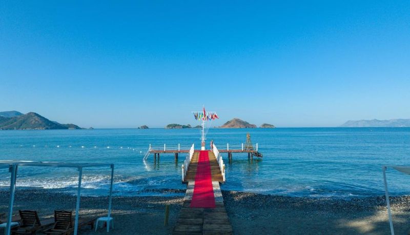 Spiaggia - Lykia Botanika Beach & Fun Club
