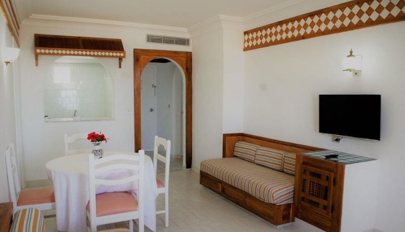 Quadruple room - Residence Ain Meriem