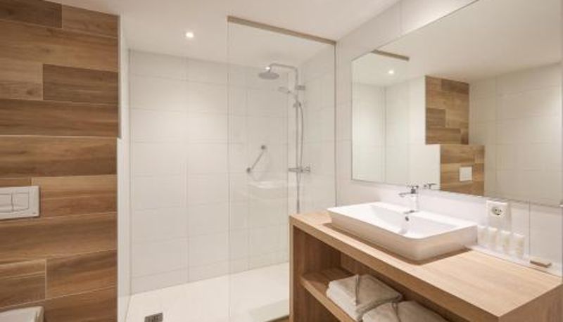 Badkamer - Van der Valk Hotel Leusden - Amersfoort