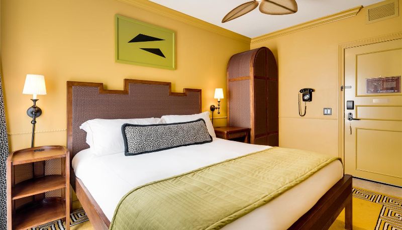 Zimmer - Esme Miami Beach