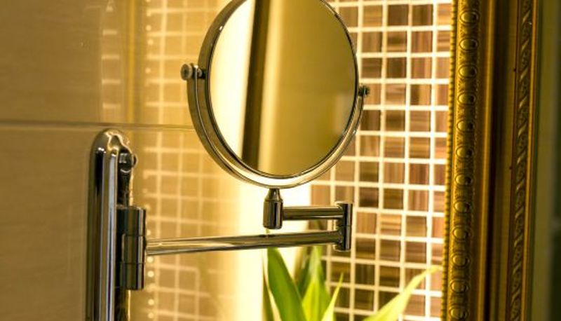 Camera - Golden Lusheng International Hotel
