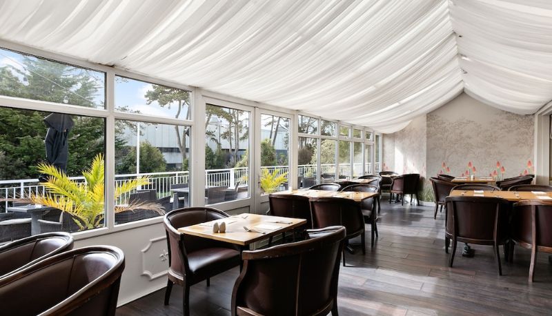 Restaurant - Abbey Sands Hotel