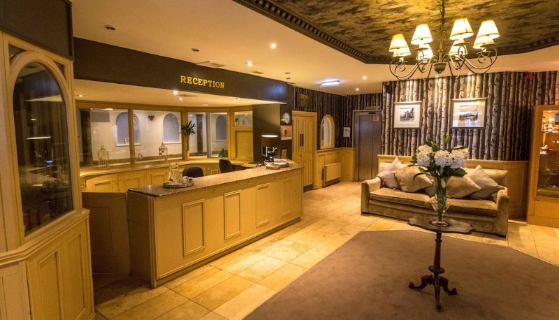Reception - Washington Central Hotel and Sleepwell Inn