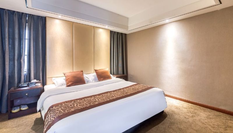 Suite - Xianfeng Hotel (Ranjiaba Maternal and Child Health Hospital Store)