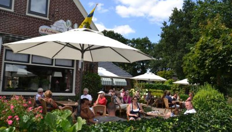 Terrasse - De Herberg van Anderen