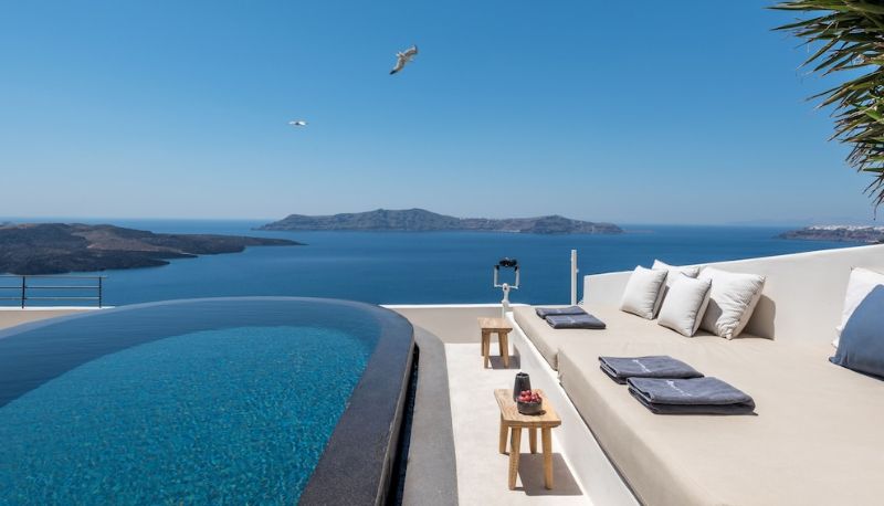 Pool - Porto Fira Suites