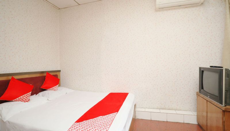 Kamer - OYO · Huize Hotel