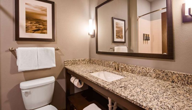 Zimmer - Best Western Plus Overland Inn