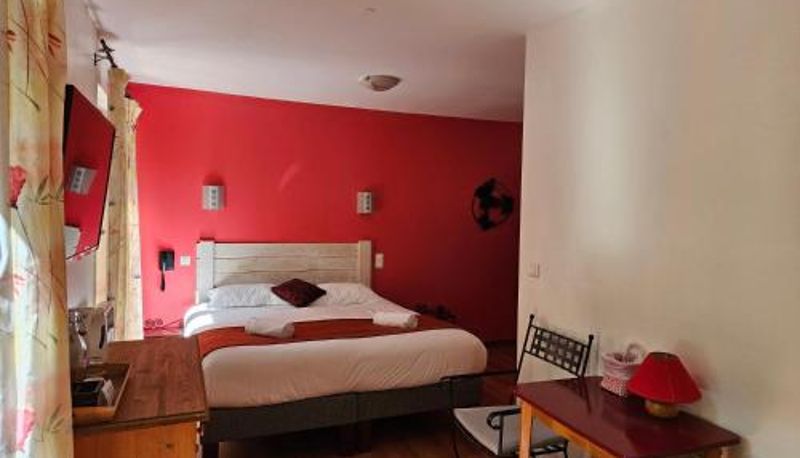 Info - Hôtel Le Mont Barral Hotel-Restaurant