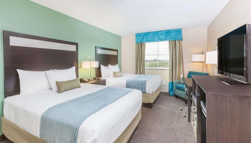 Zimmer - Baymont by Wyndham Midland Center
