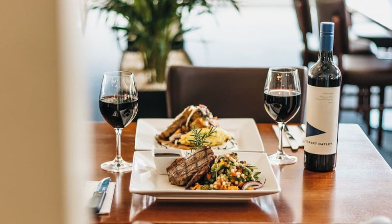 Restaurante - Canungra Hotel