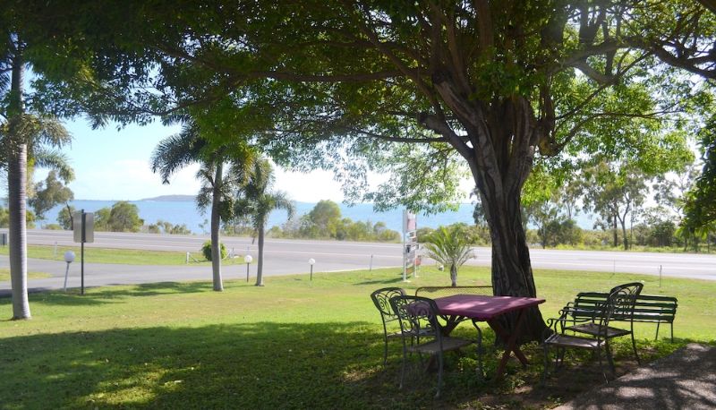 Garten - Ocean View Motel Bowen
